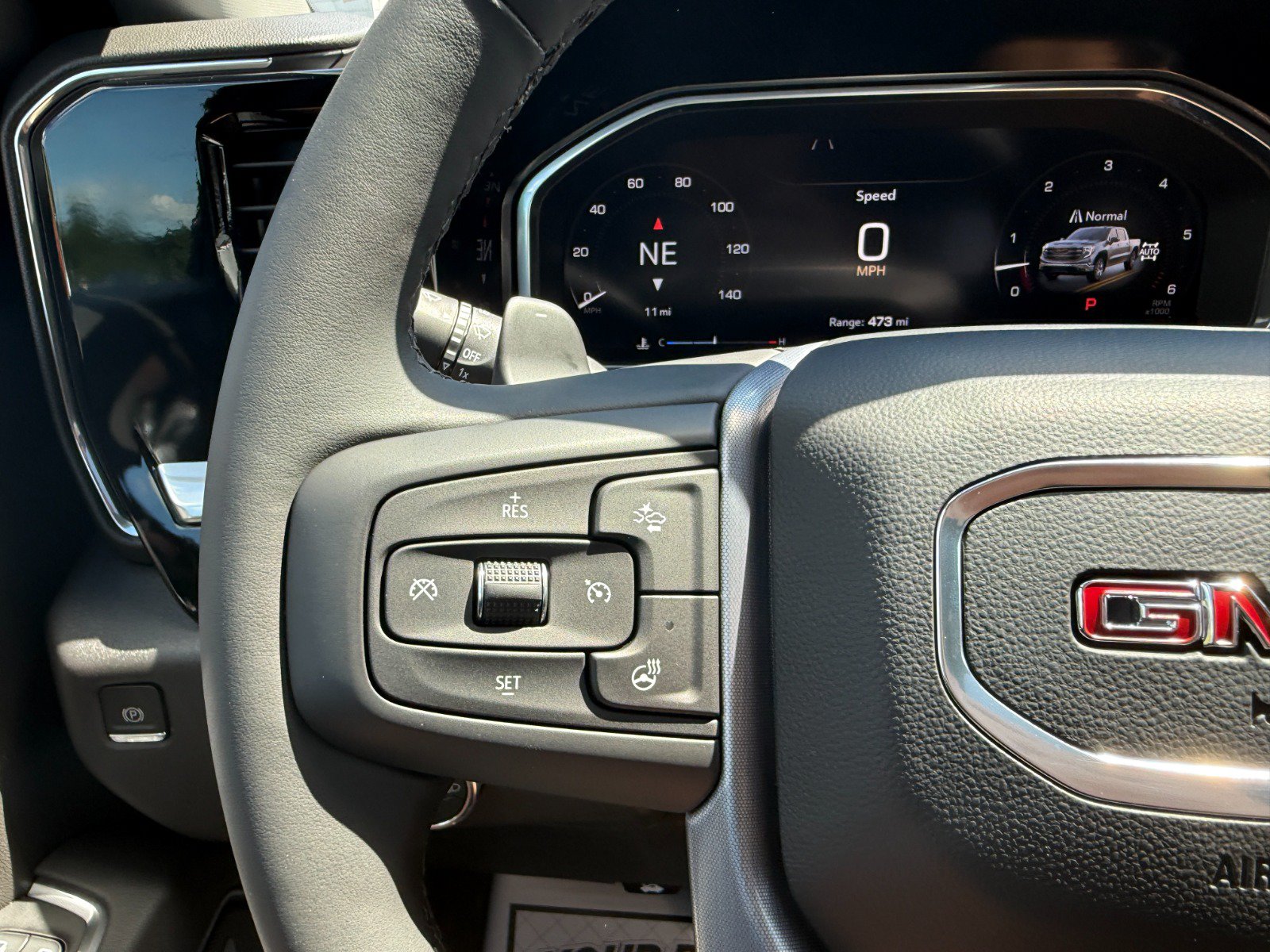 New 2026 GMC Sierra 1500 SLT w/ SLT Premium Package AWD/4WD image 28