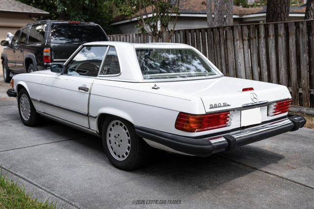 Used 1988 Mercedes-Benz 560 SL image 6