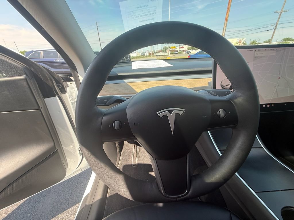 Used 2021 Tesla Model Y Long Range image 8