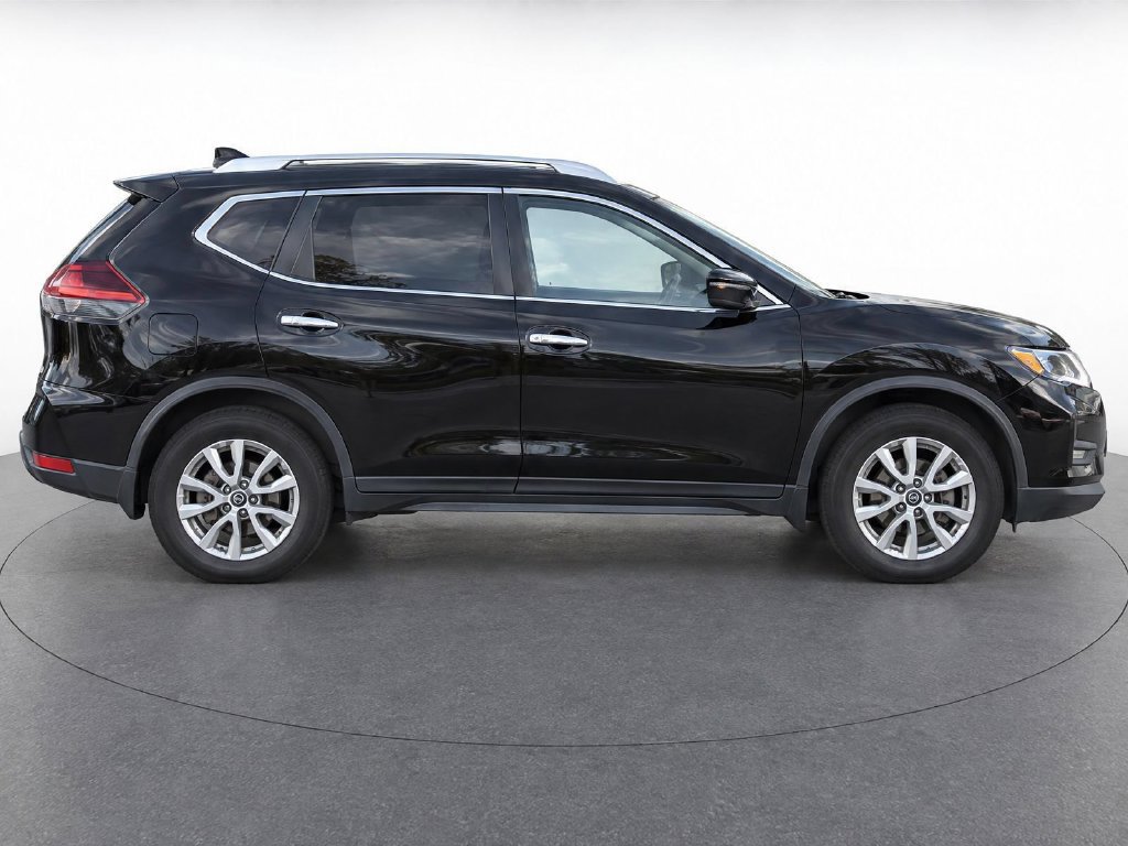 Used 2018 Nissan Rogue SV w/ Premium Package AWD/4WD image 8