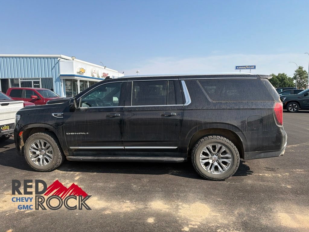 Used 2021 GMC Yukon XL Denali AWD/4WD image 6