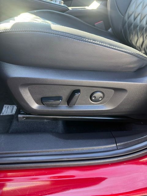 Used 2024 Mitsubishi Outlander SEL image 18