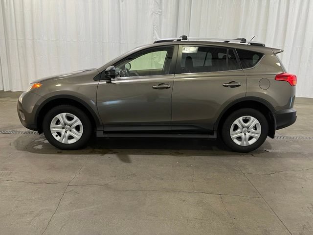 Used 2013 Toyota RAV4 LE AWD/4WD image 7