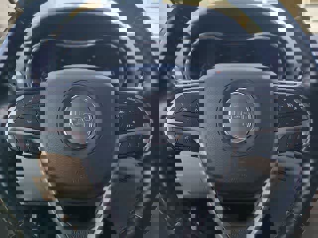 Used 2020 Jeep Grand Cherokee Limited w/ Luxury Group II image 24