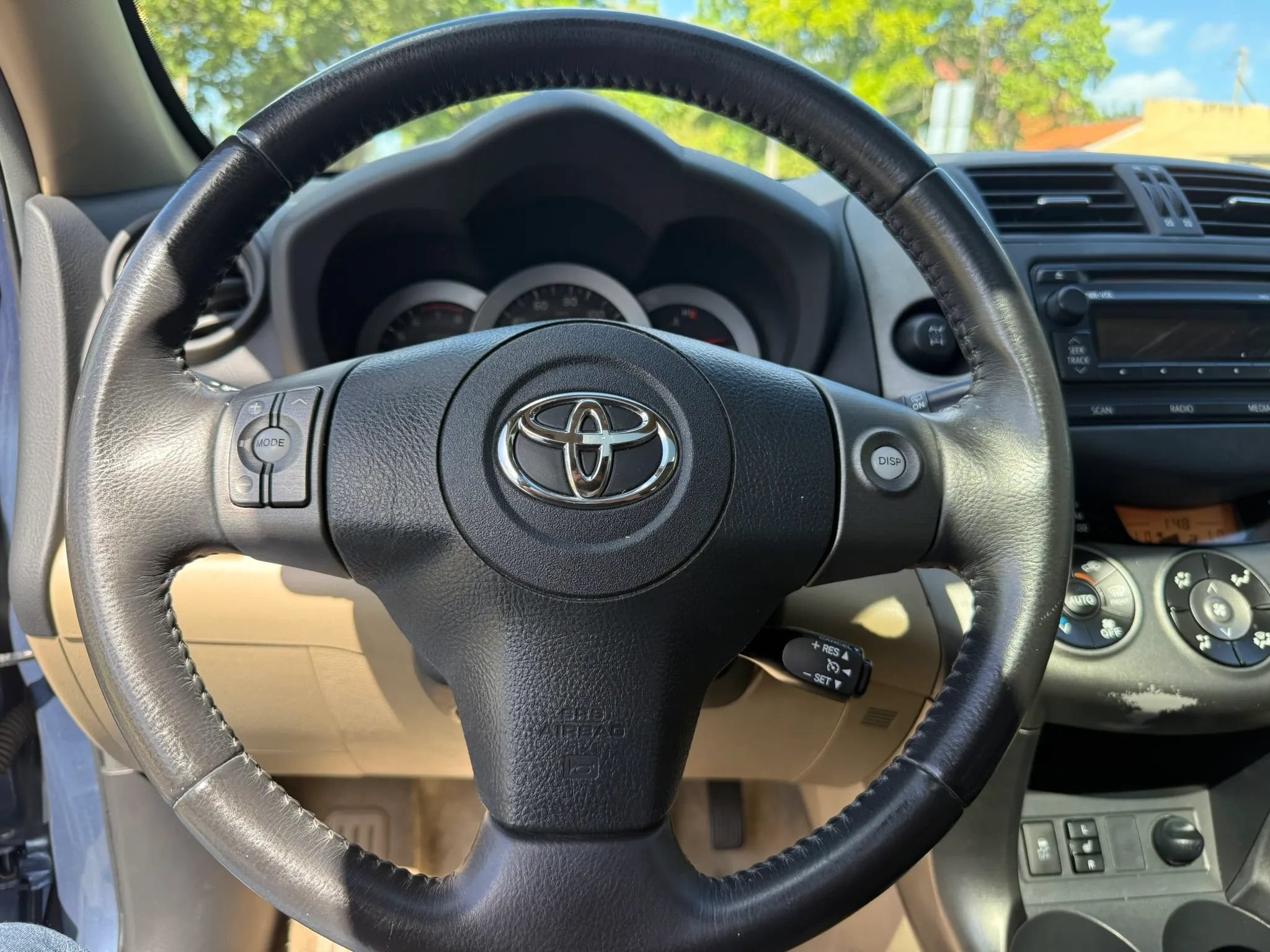 Used 2012 Toyota RAV4 Limited w/ Premium Plus Value Pkg AWD/4WD image 29