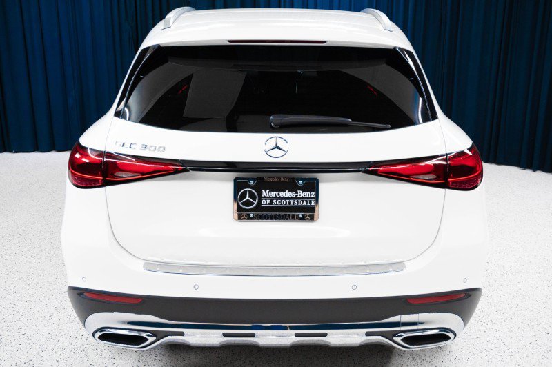 New 2026 Mercedes-Benz GLC 300 image 5