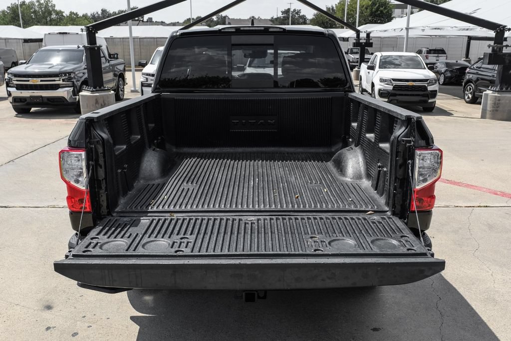 Used 2022 Nissan Titan SV w/ Accessory Utility Package AWD/4WD image 52