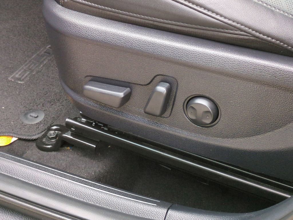 Used 2024 Kia Seltos EX image 13