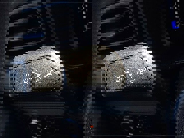 New 2025 Ford Maverick XL w/ Equipment Group 101A image 16