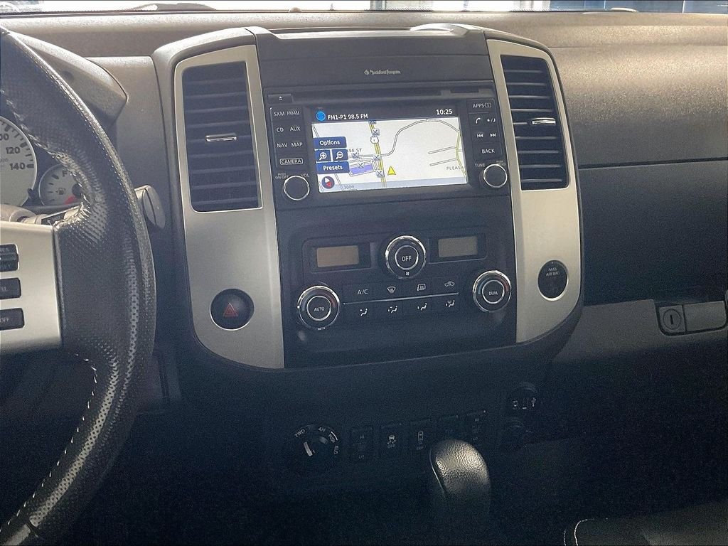 Used 2020 Nissan Frontier PRO-4X AWD/4WD image 18