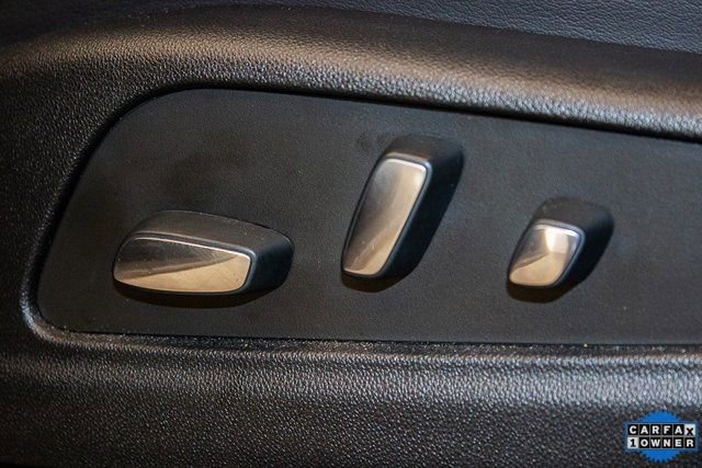 Certified 2025 Cadillac XT5 Premium Luxury image 21