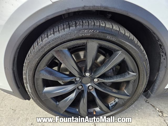 Used 2019 Tesla Model X Long Range AWD/4WD image 7