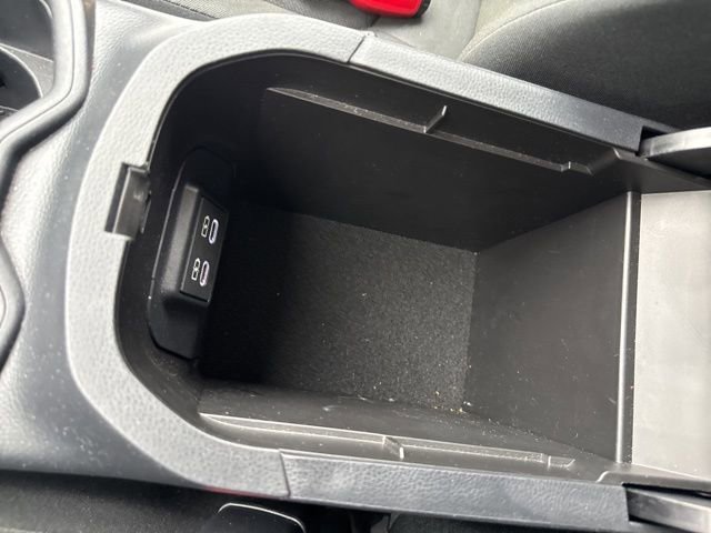 Used 2025 Toyota RAV4 XLE AWD/4WD image 22