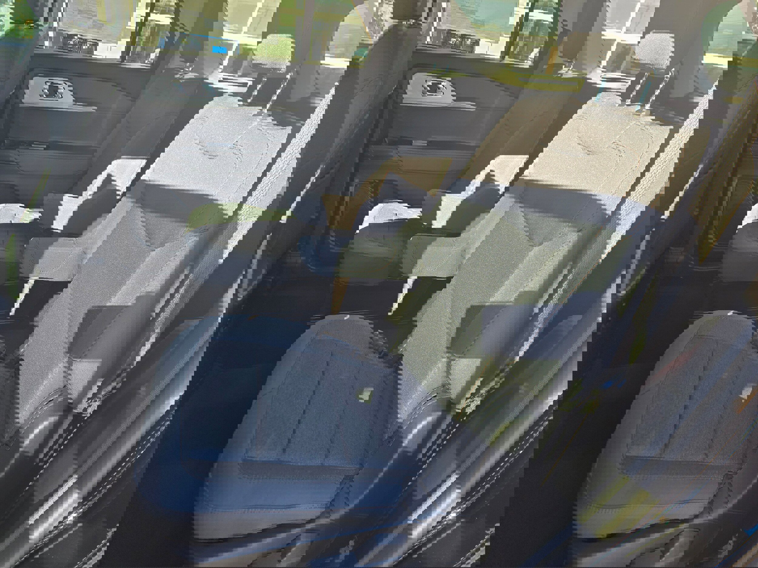 New 2026 Ford Explorer Active image 12