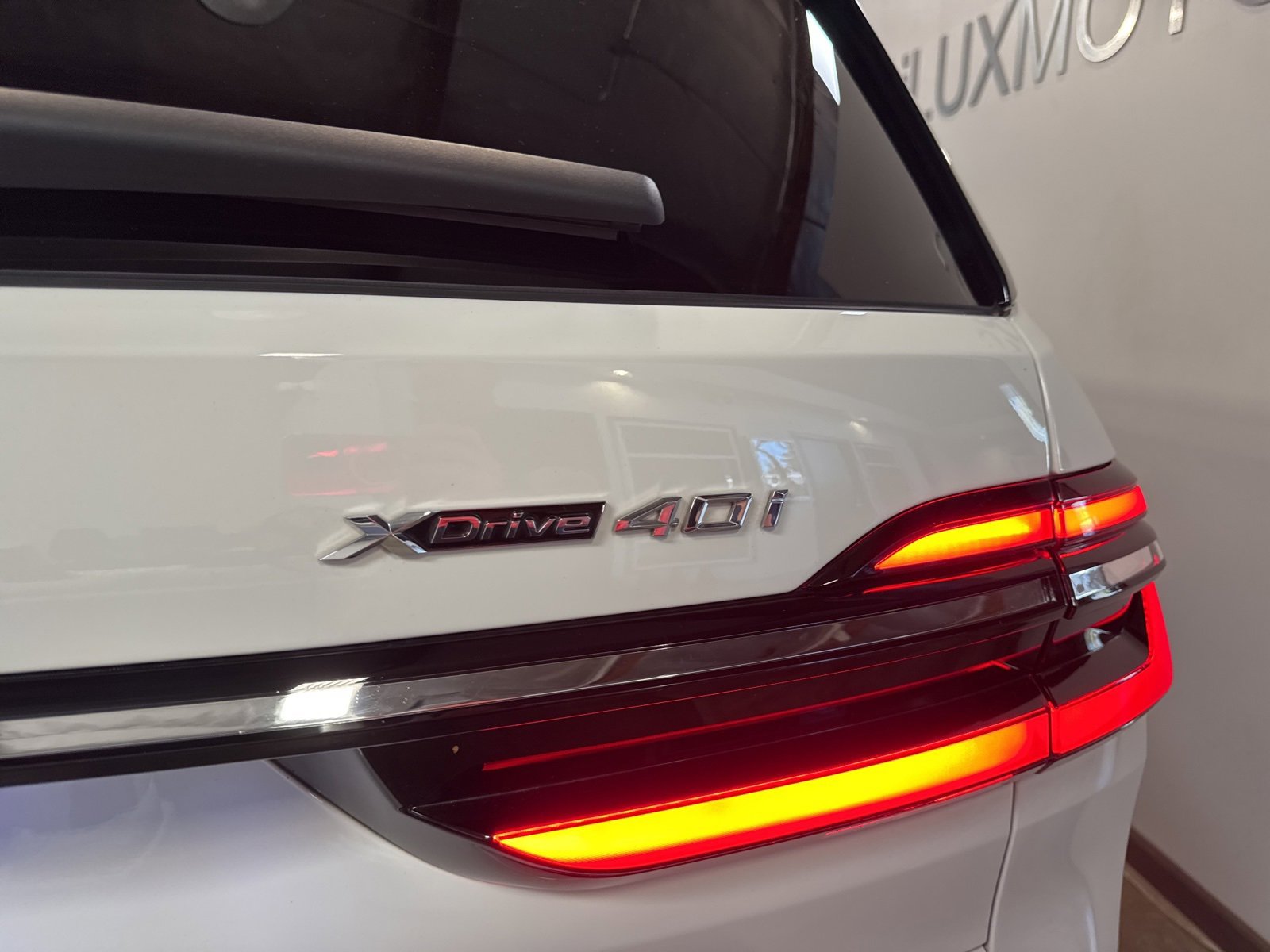 Used 2023 BMW X7 xDrive40i w/ M Sport Package image 26