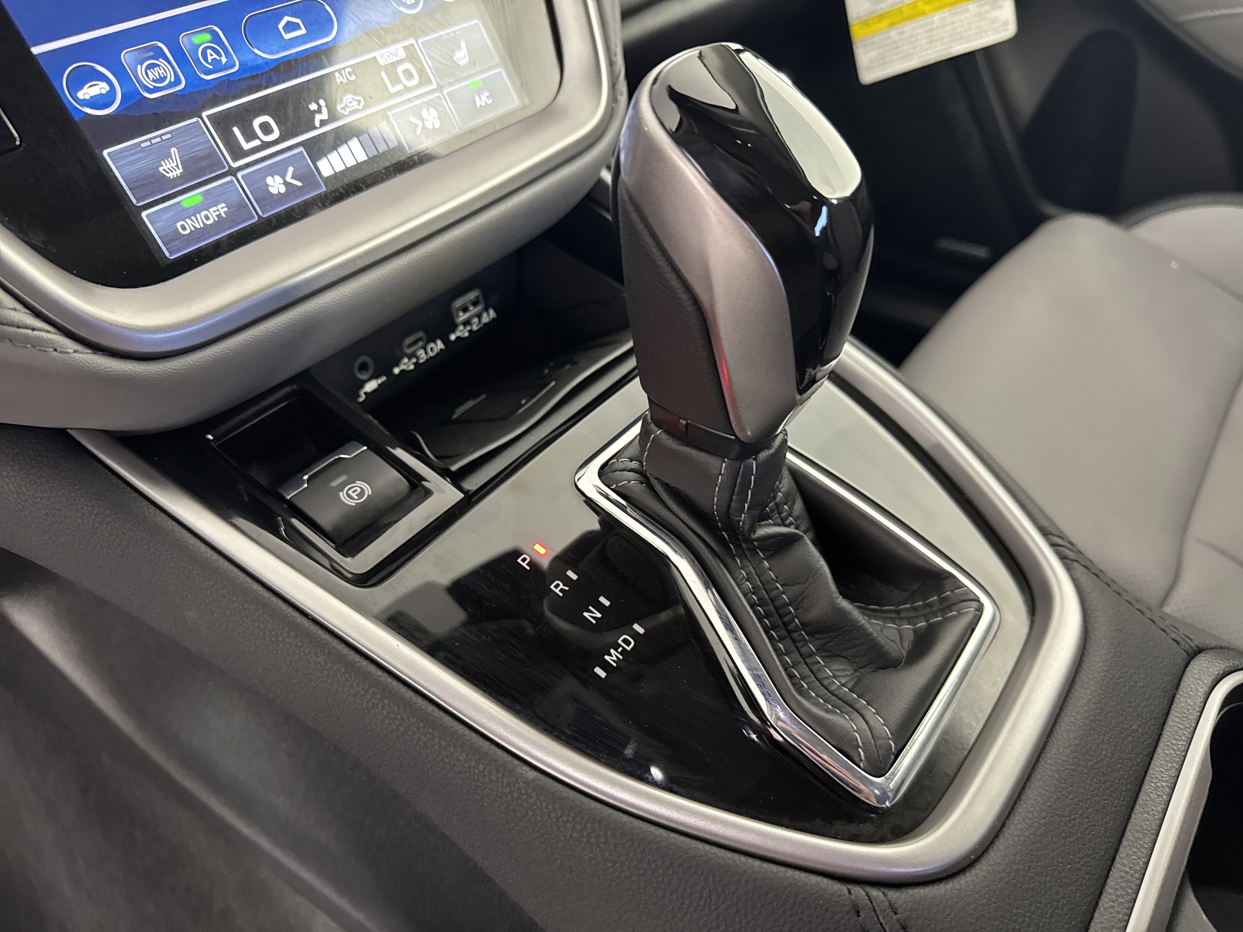 Used 2025 Subaru Outback Limited image 24