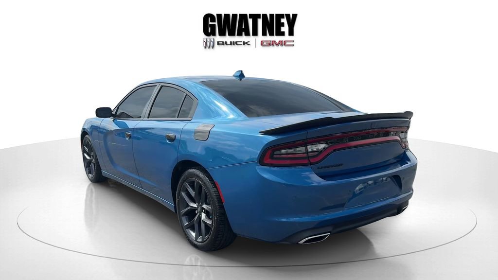 Used 2023 Dodge Charger SXT w/ Blacktop Package RWD image 4