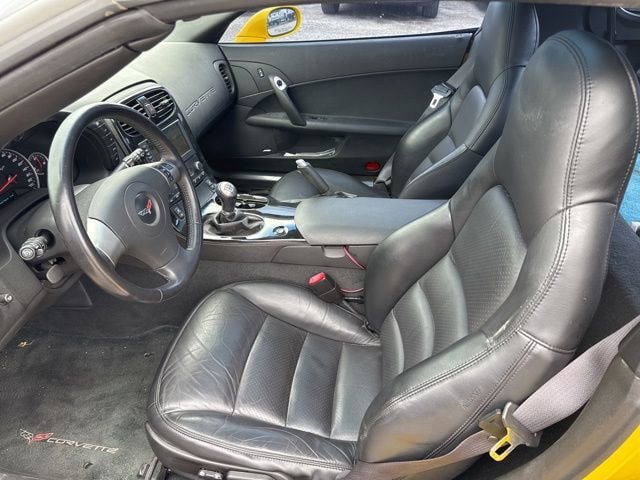 Used 2008 Chevrolet Corvette Coupe w/ Preferred Equipment Group RWD image 11