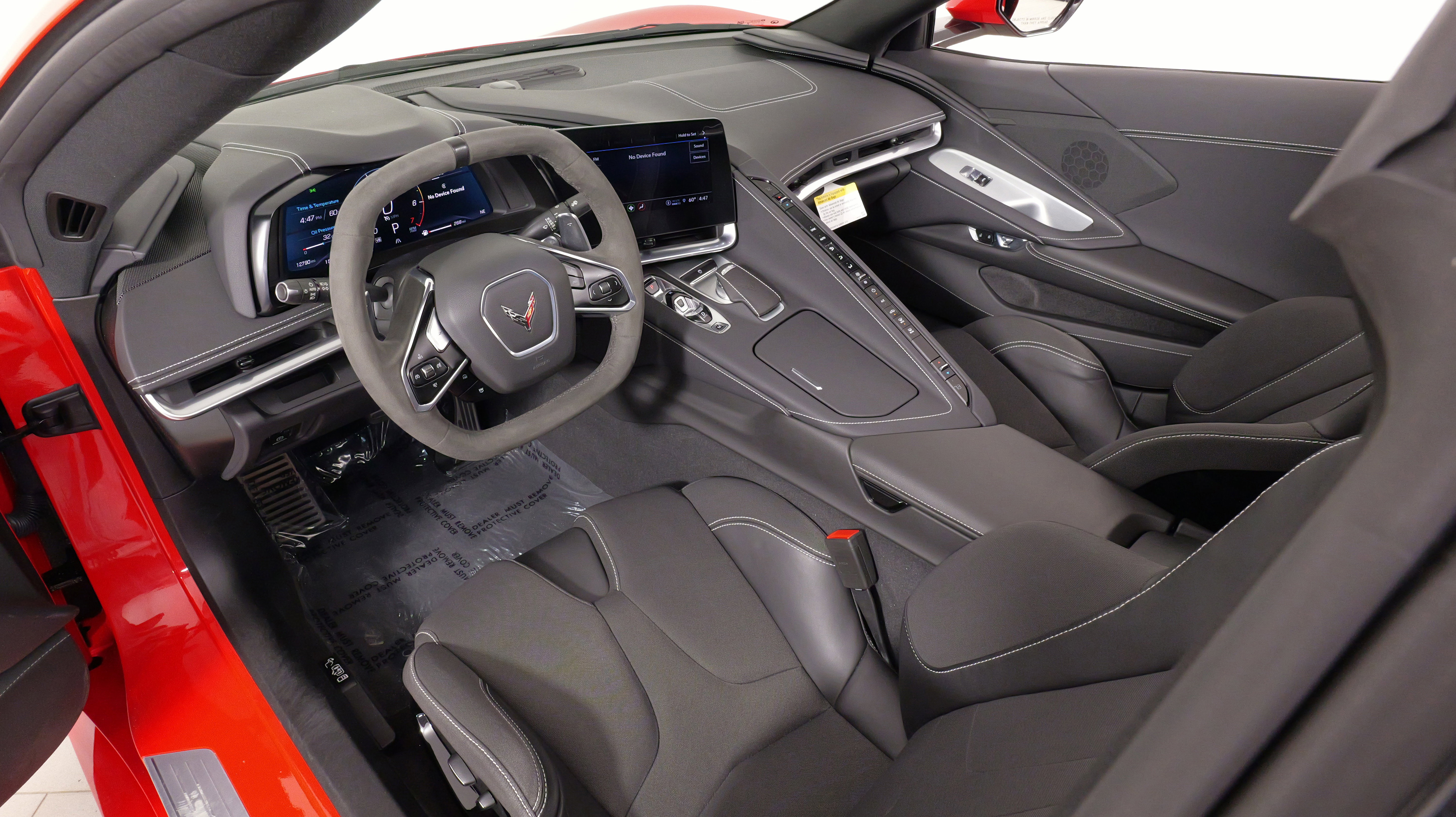 Used 2022 Chevrolet Corvette Stingray Coupe w/ 1LT image 27