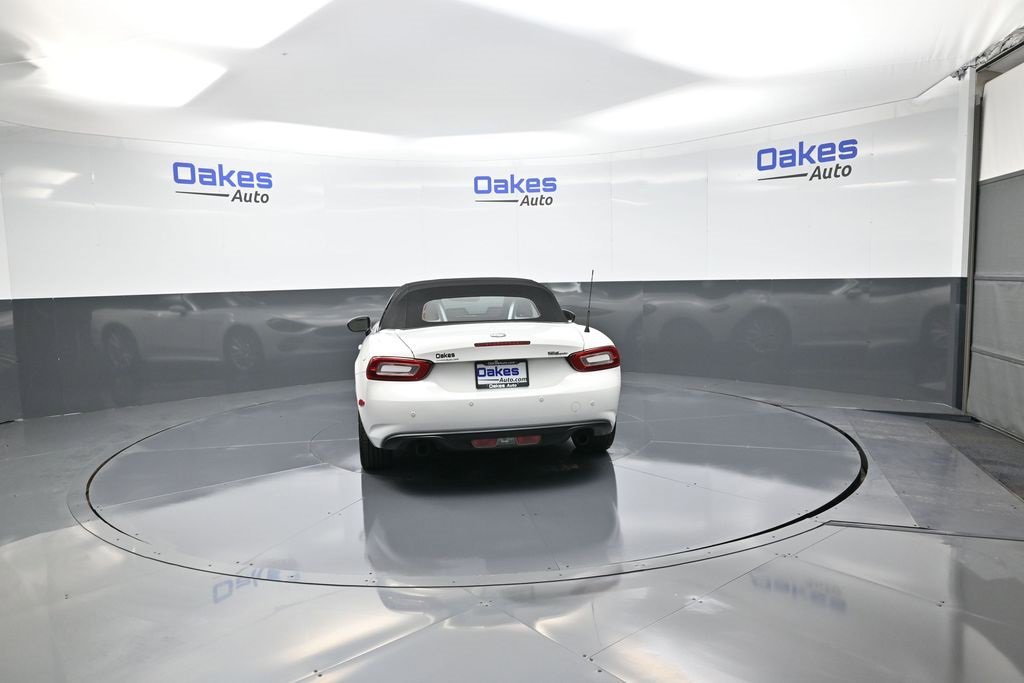 Used 2019 FIAT 124 Spider Lusso w/ Convenience Group image 6