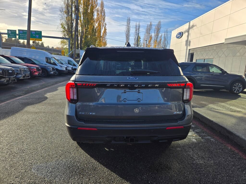 New 2026 Ford Explorer Active AWD/4WD image 6
