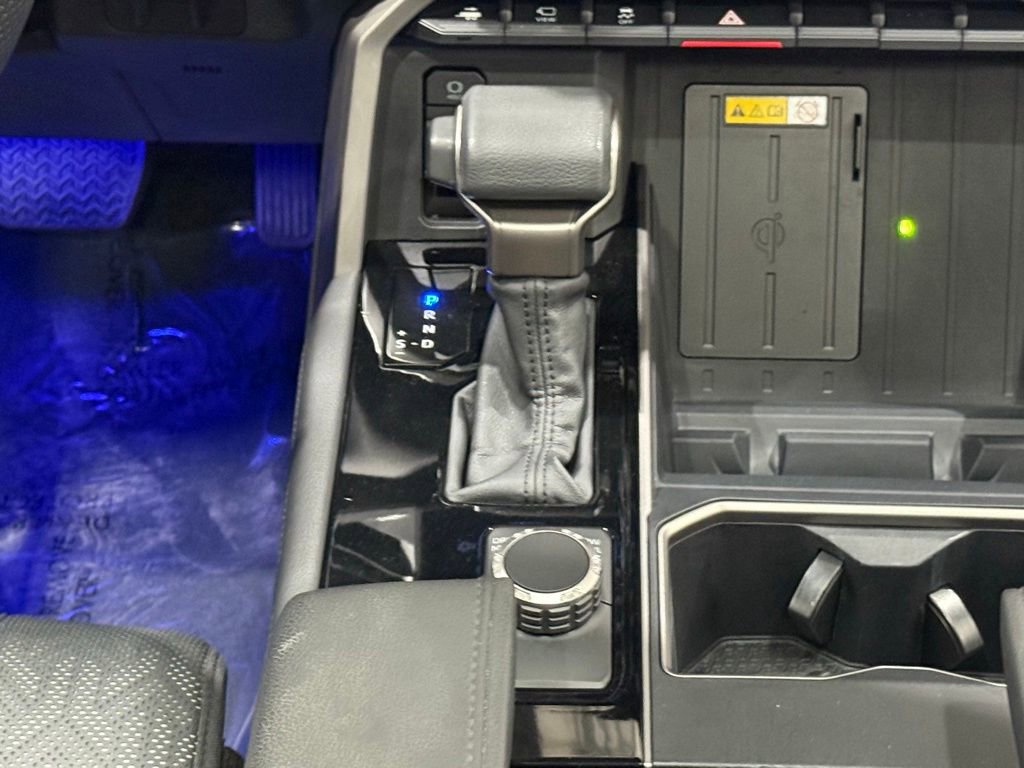 Used 2022 Toyota Tundra Limited image 28