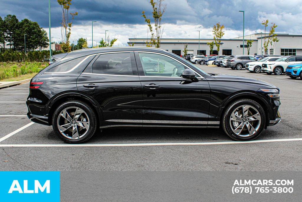 Used 2024 Genesis Electrified GV70 Advanced image 9