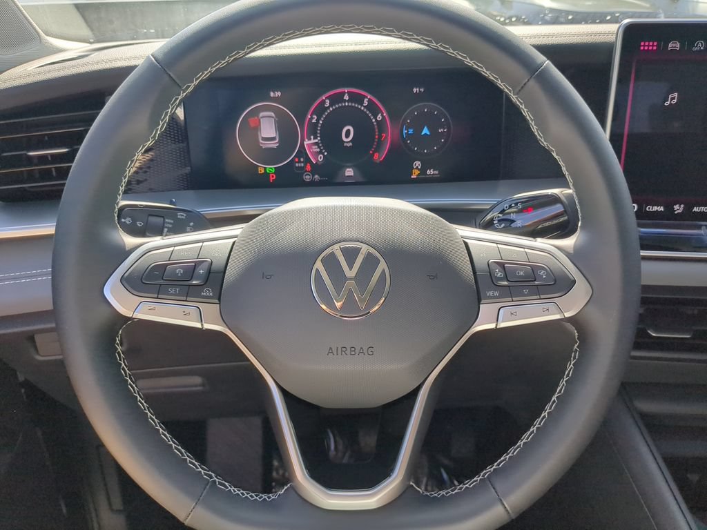 New 2026 Volkswagen Tiguan SE FWD image 27