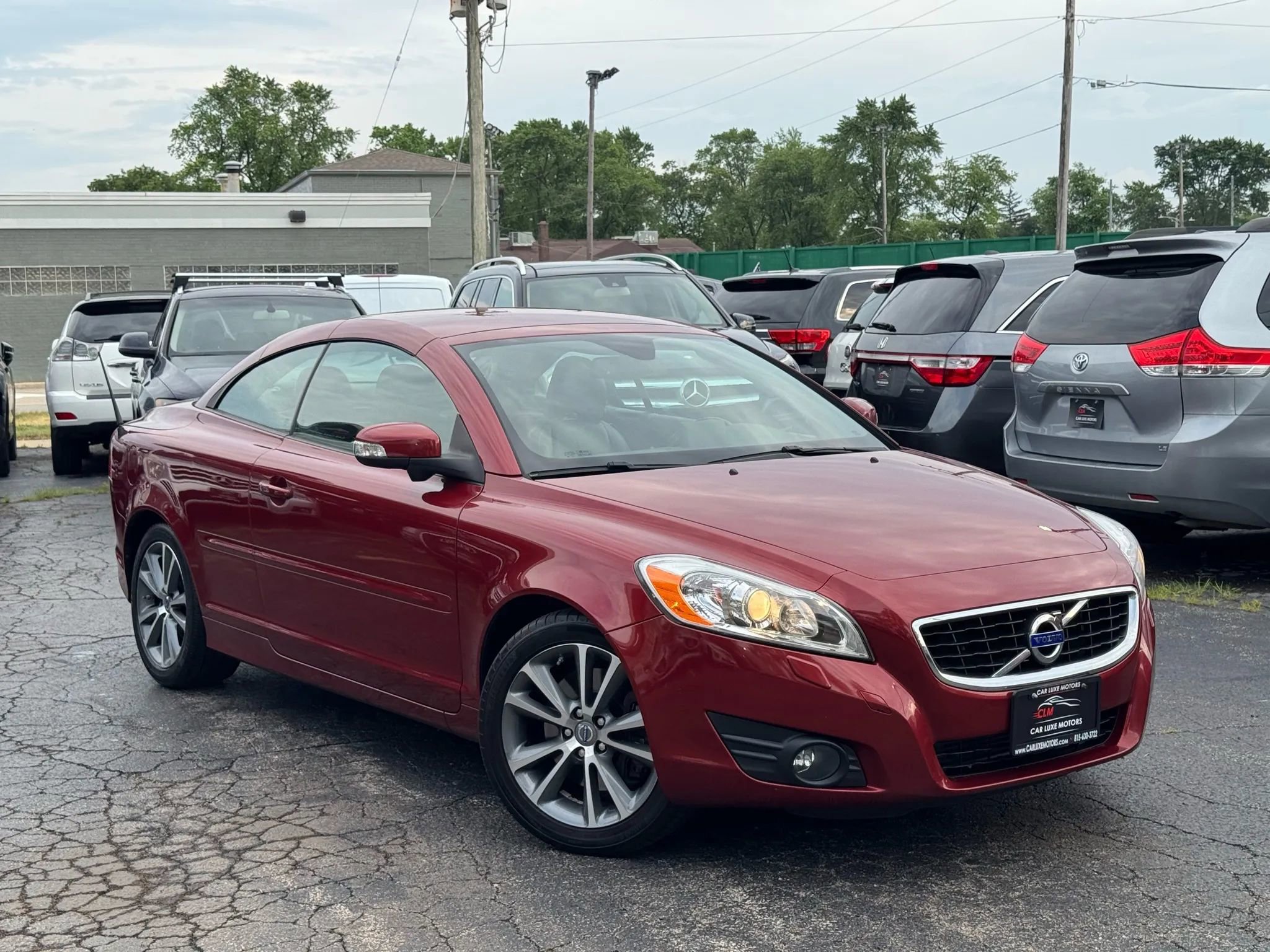 Used 2011 Volvo C70 T5 w/ Multimedia Pkg image 5