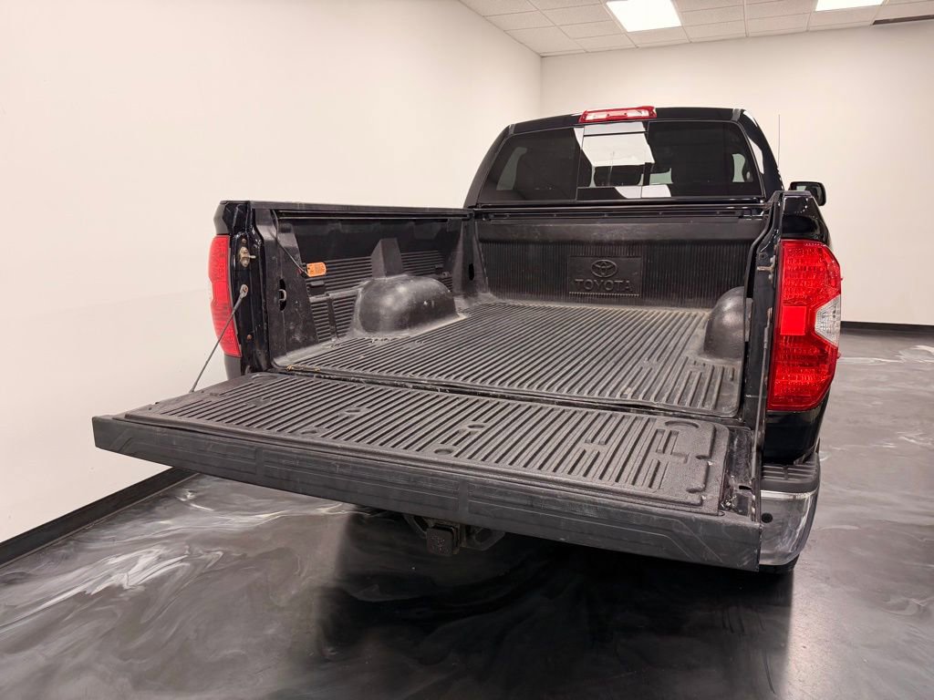 Used 2019 Toyota Tundra SR5 AWD/4WD image 8