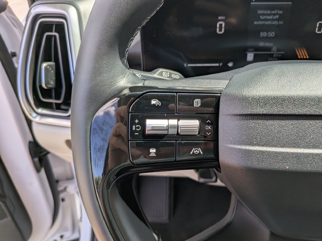 Certified 2026 Kia Sorento S FWD image 31