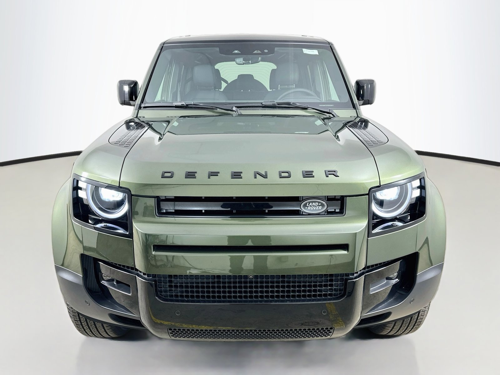 New 2026 Land Rover Defender 110 S AWD/4WD image 2