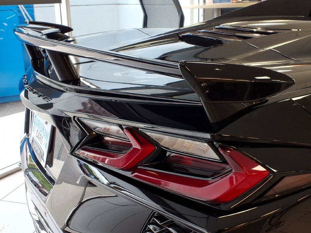 New 2027 Chevrolet Corvette Stingray Convertible w/ Z51 Performance Package RWD image 27