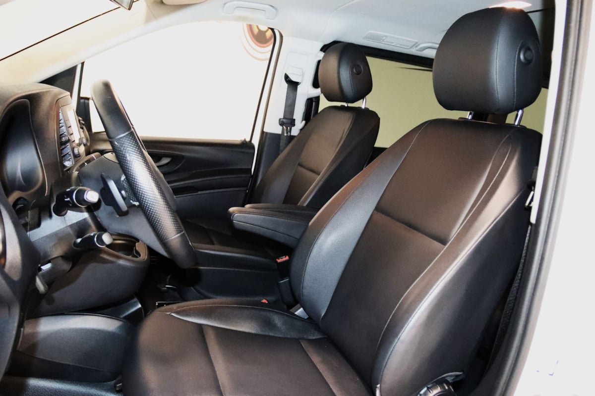 Used 2023 Mercedes-Benz Metris Passenger image 34