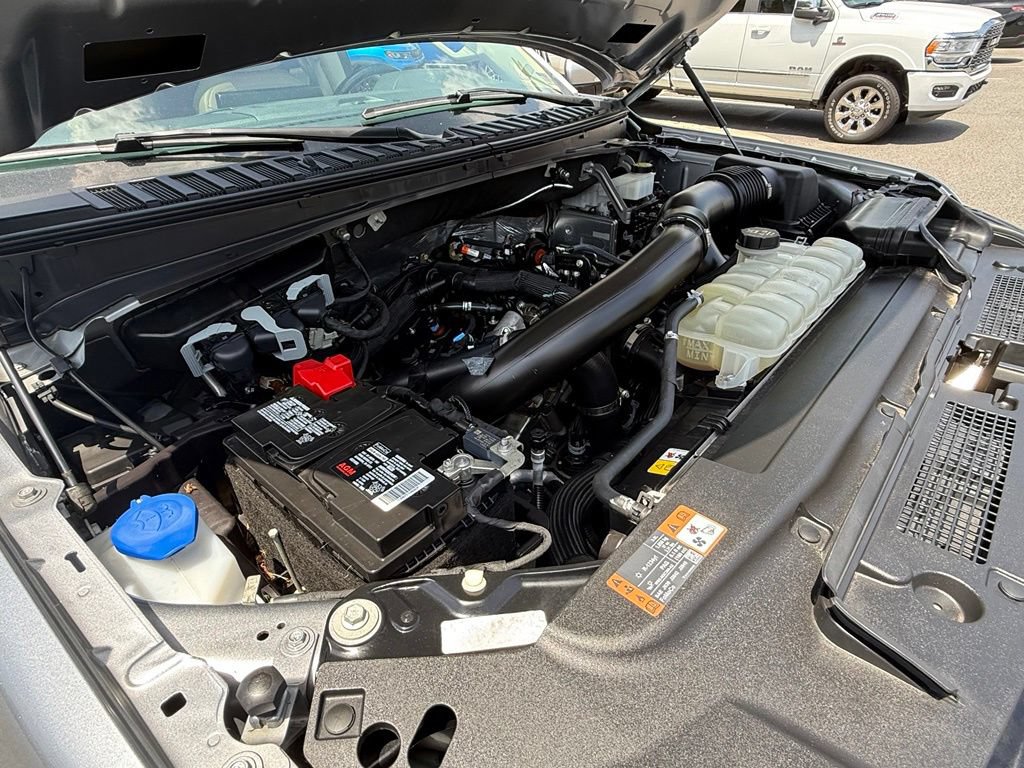 Used 2024 Ford Expedition Limited AWD/4WD image 37