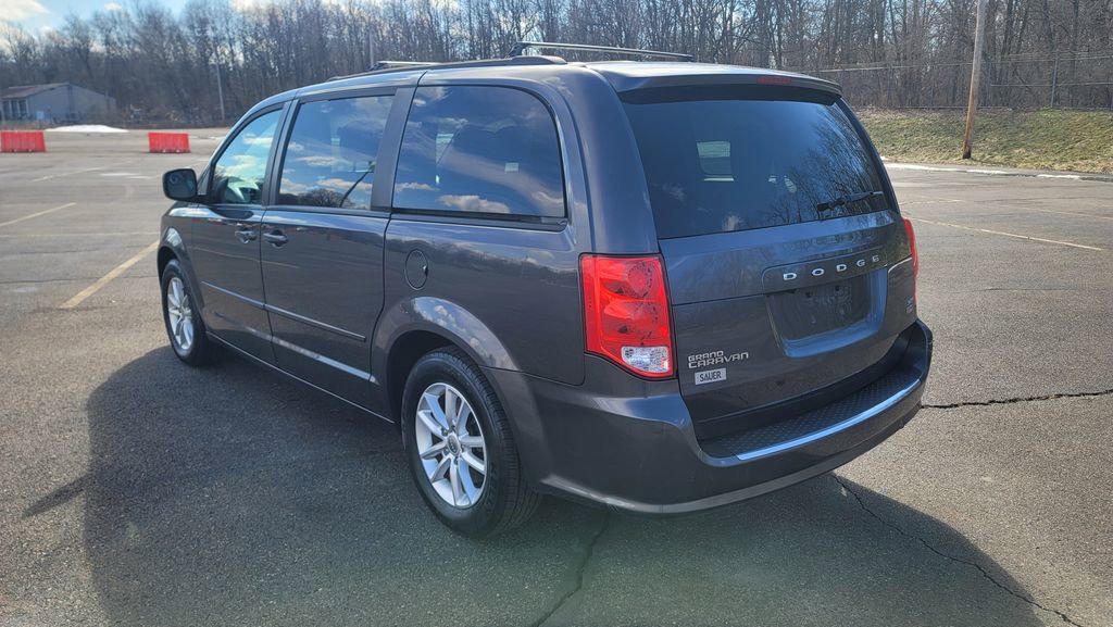 Used 2015 Dodge Grand Caravan SXT image 10