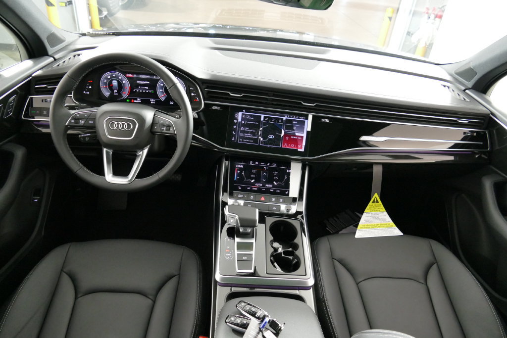 Used 2026 Audi Q7 2.0T Premium w/ Convenience Plus Package AWD/4WD image 15