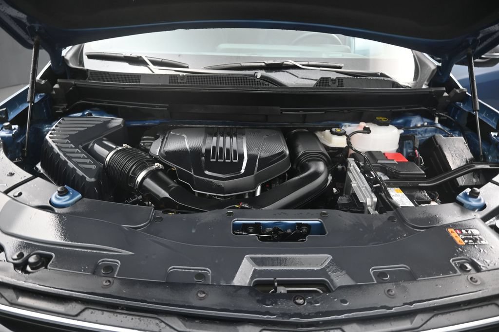 Used 2026 Chevrolet Traverse LT FWD image 11