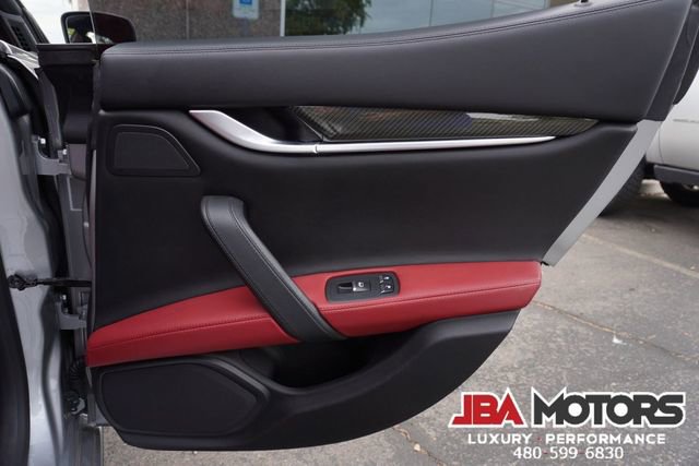 Used 2015 Maserati Ghibli RWD image 92