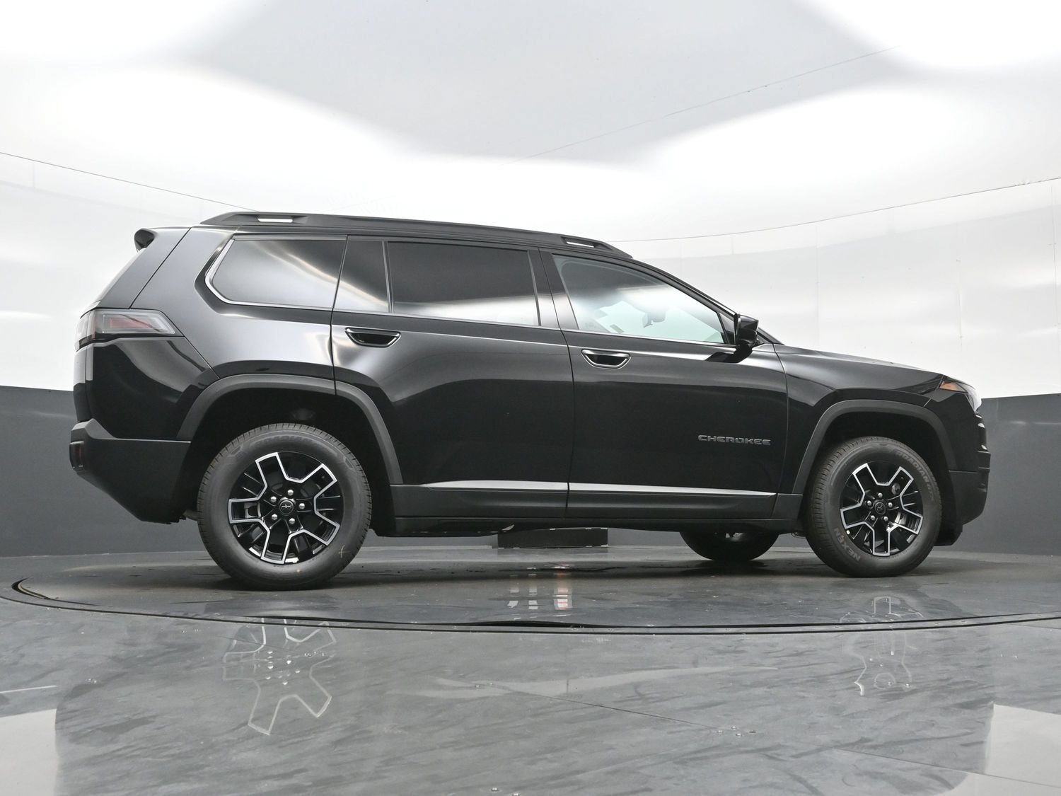 New 2026 Jeep Cherokee AWD/4WD image 18