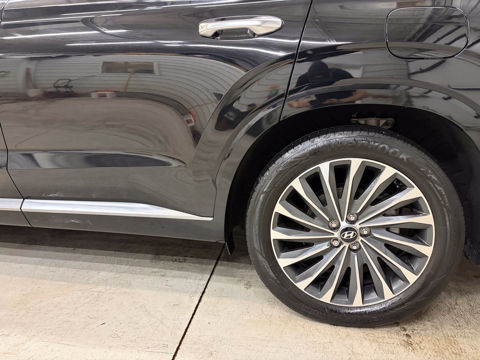 Used 2024 Hyundai Palisade Calligraphy AWD/4WD image 6