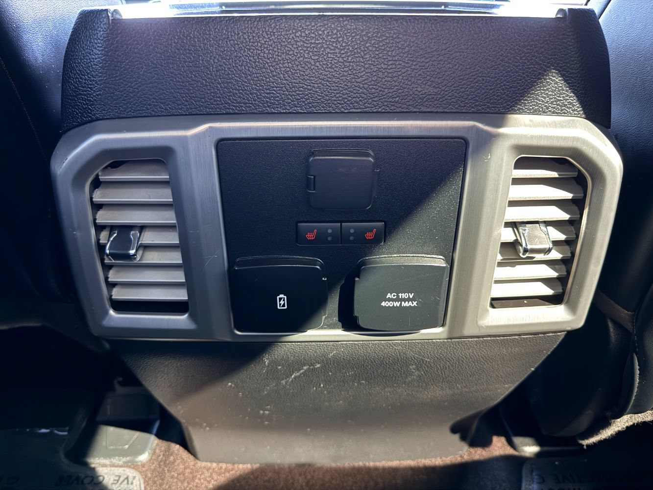 Used 2019 Ford F350 Platinum AWD/4WD image 29