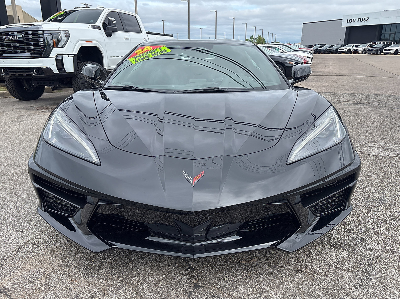 Used 2024 Chevrolet Corvette Stingray Coupe w/ Body-Color Dual Roof Package image 3