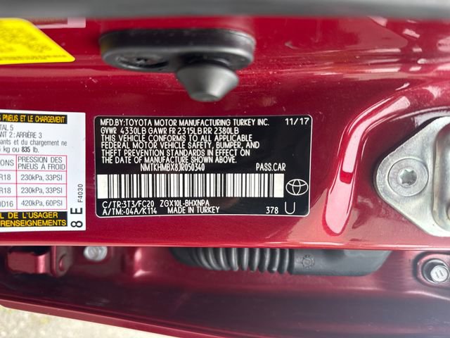 Used 2018 Toyota C-HR XLE FWD image 16