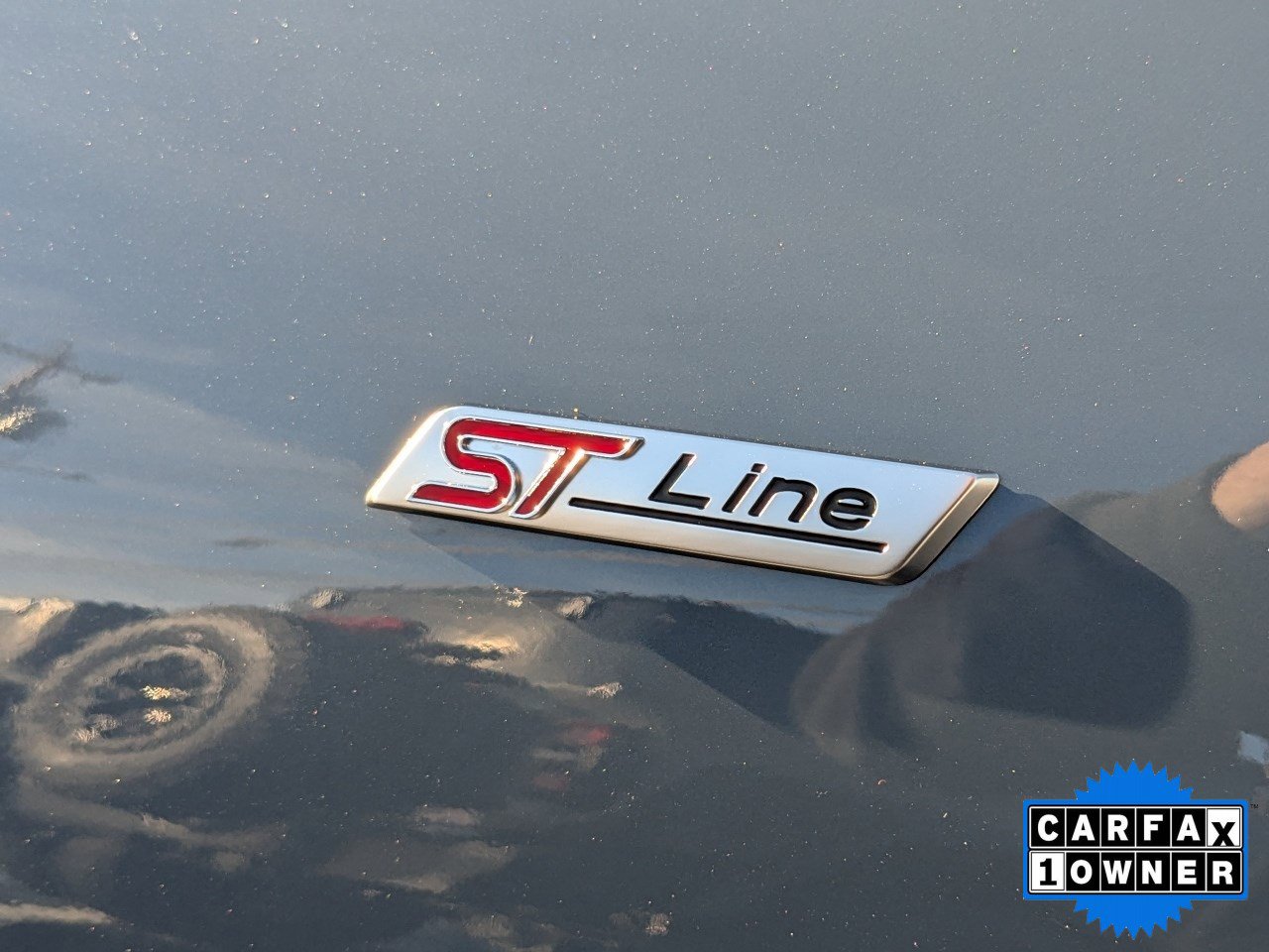 Certified 2024 Ford Escape ST-Line w/ Tech Pack #1 image 11