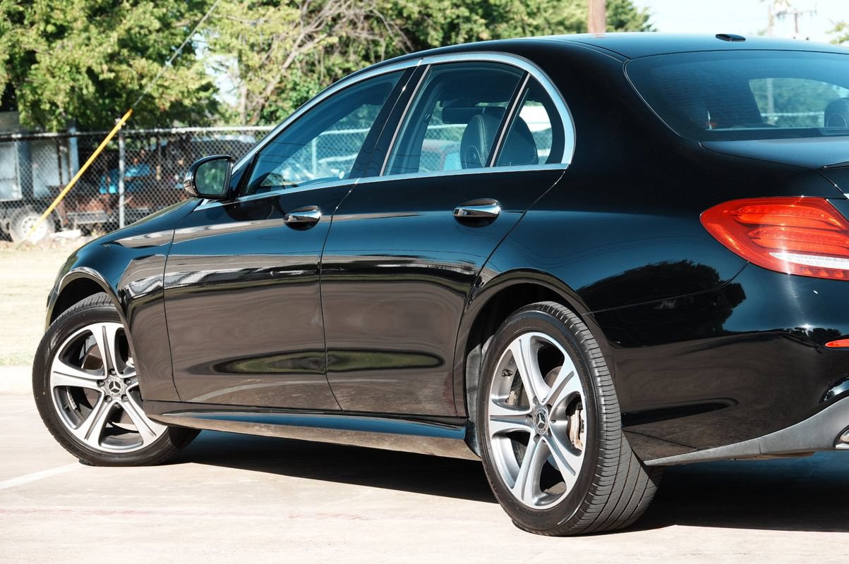 Used 2019 Mercedes-Benz E 300 image 33