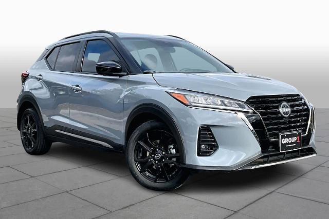 Certified 2023 Nissan Kicks SR image 3