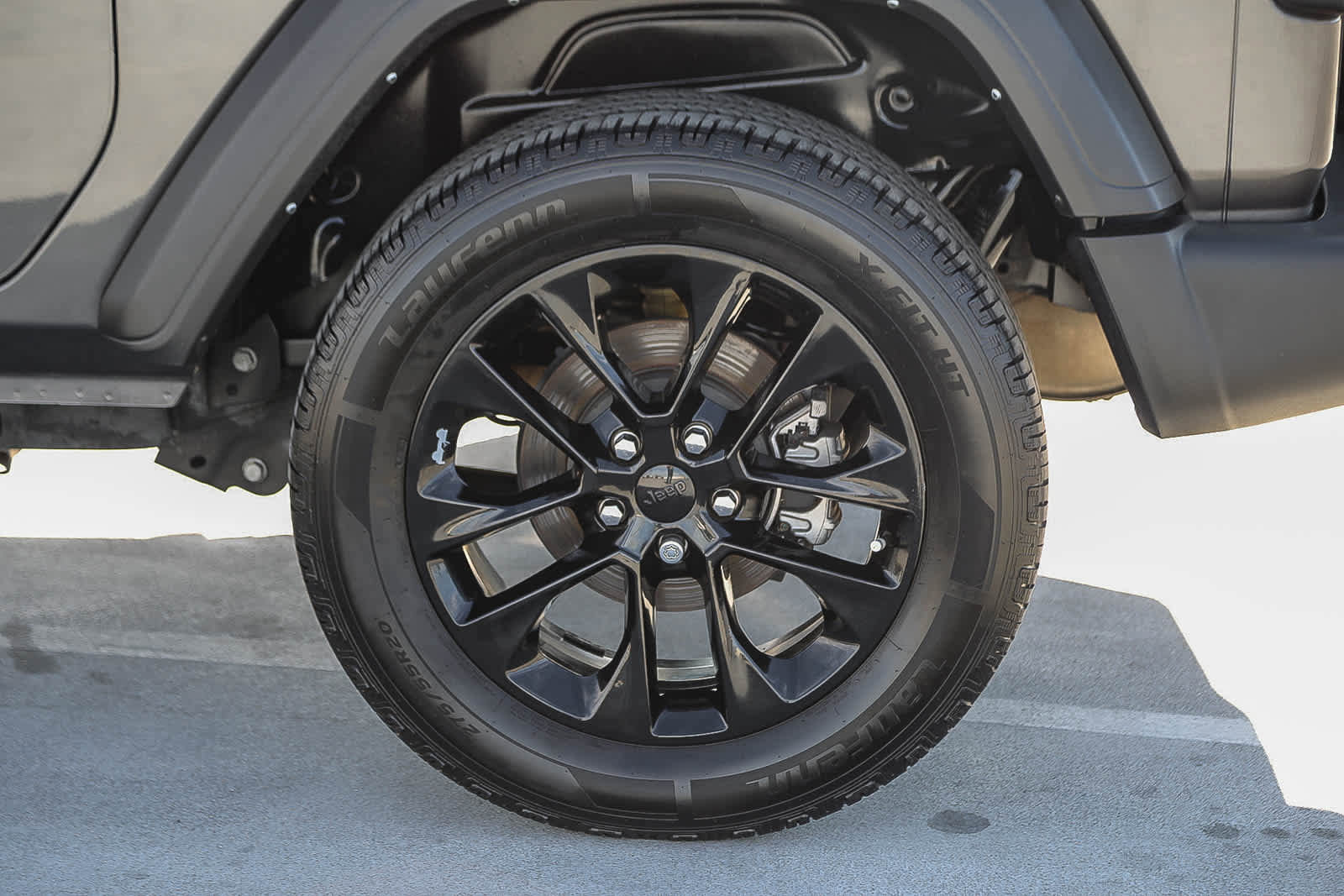 Used 2022 Jeep Wrangler Sport image 11