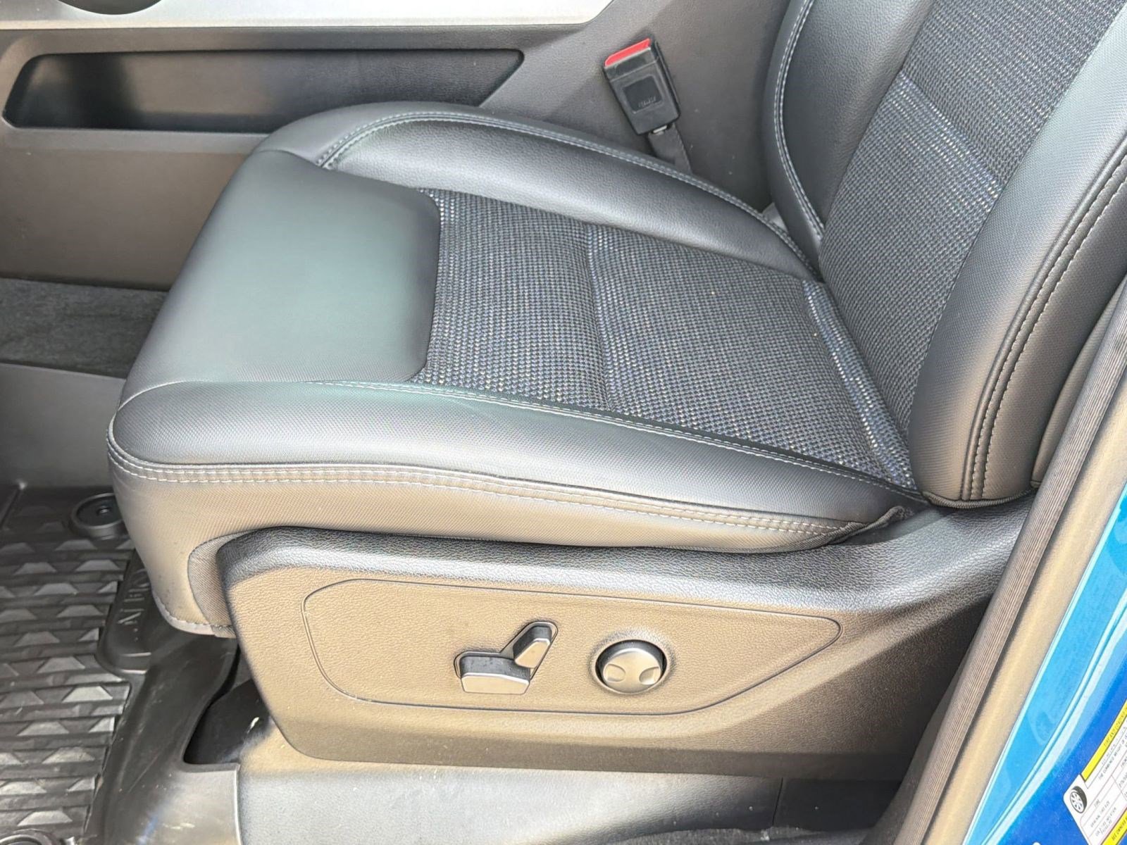 Certified 2023 RAM 1500 Big Horn image 14