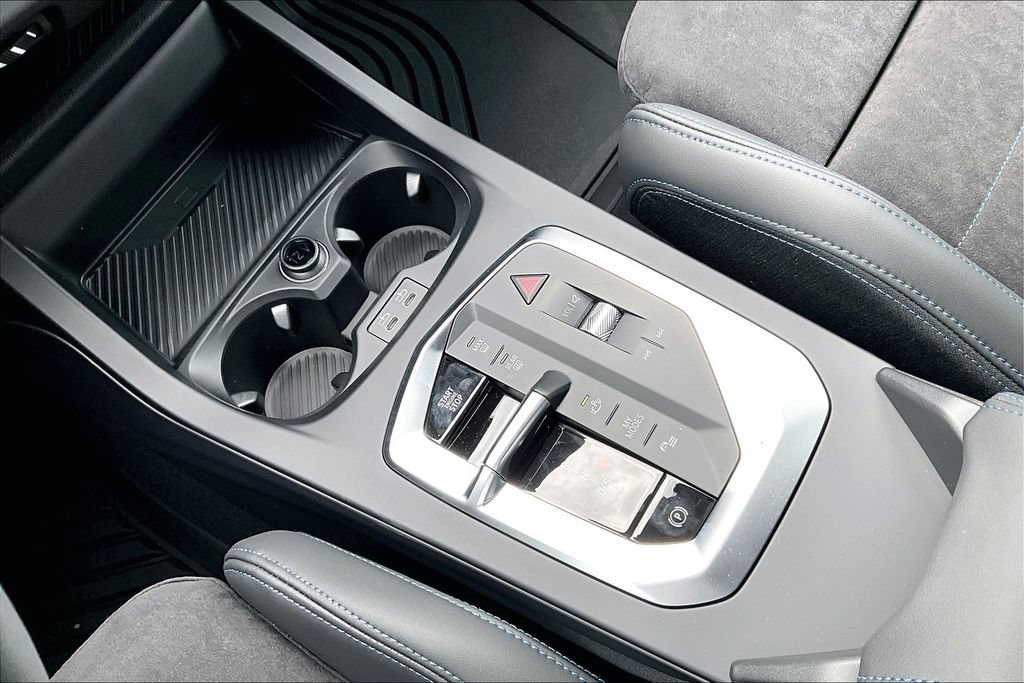 New 2026 BMW M235i xDrive w/ Technology Package AWD/4WD image 19